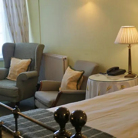 Bishopsgate House Hotel Beaumaris Exterior photo